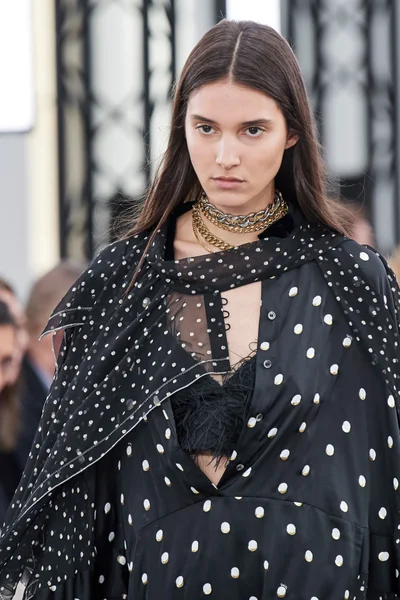 Look 107